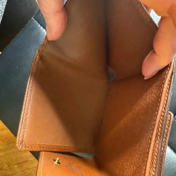 Louis Vuitton Monogram Portefeiulle Elise Trifold Wallet - Picture 8 of 8